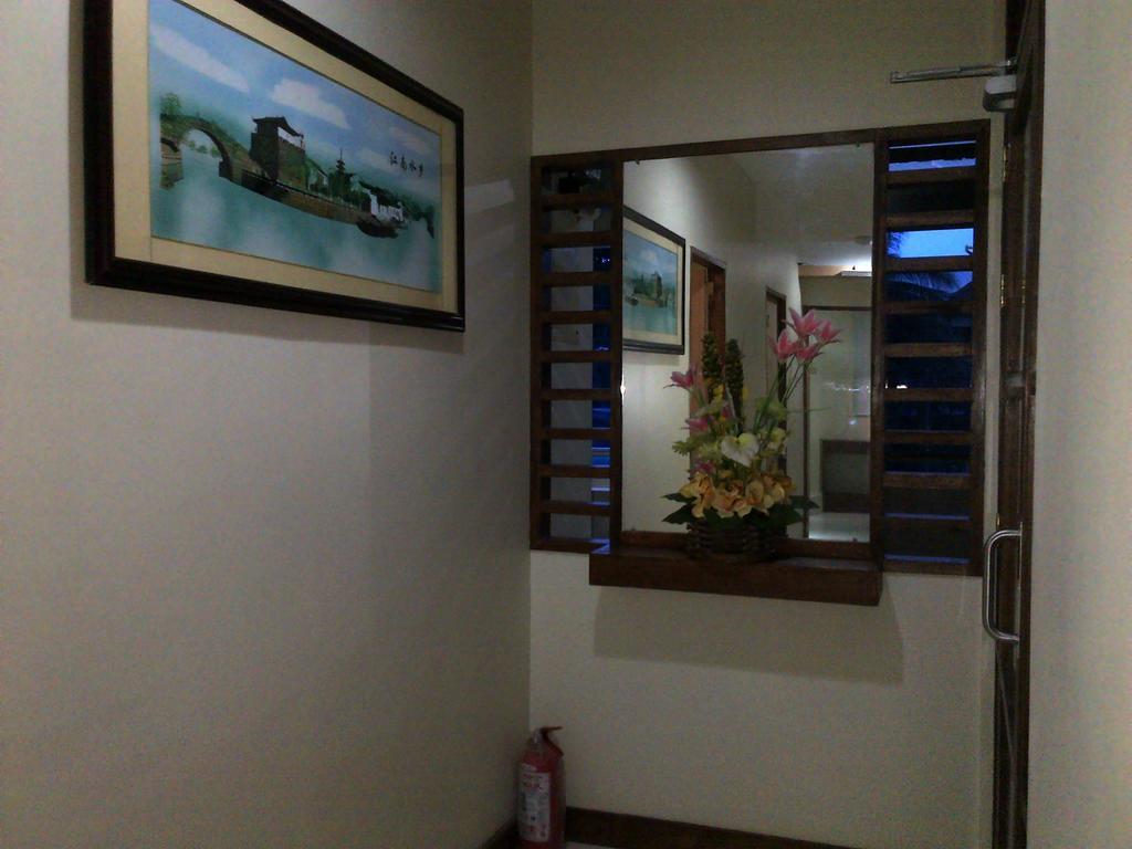 Qm Pension House Tagbilaran City Luaran gambar