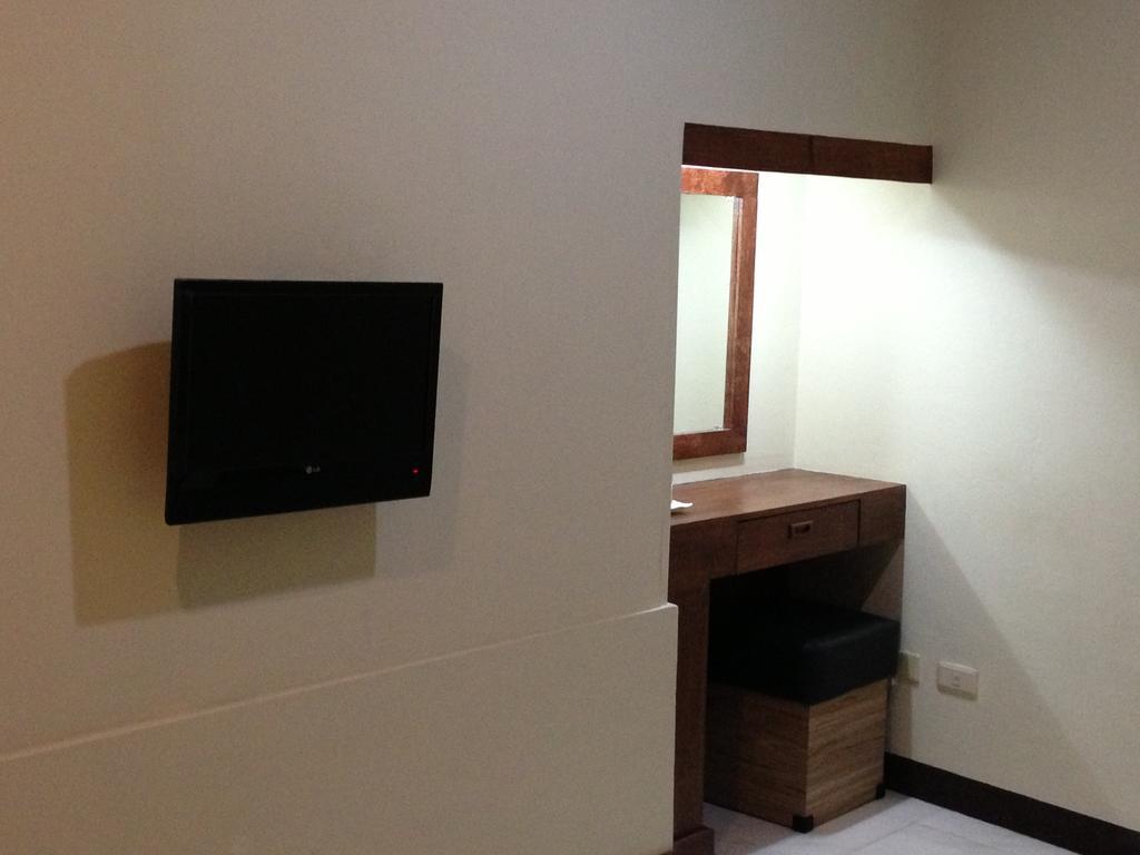 Qm Pension House Tagbilaran City Bilik gambar