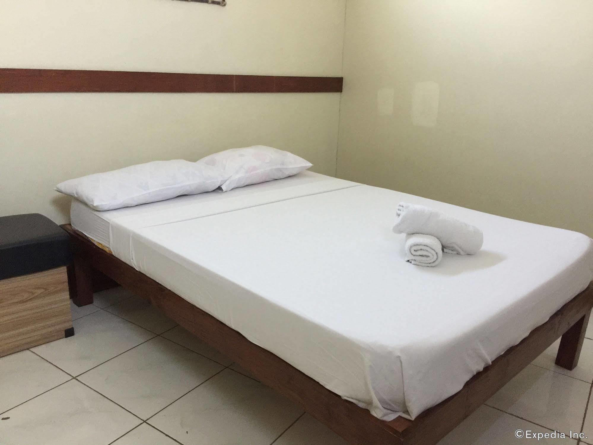 Qm Pension House Tagbilaran City Luaran gambar